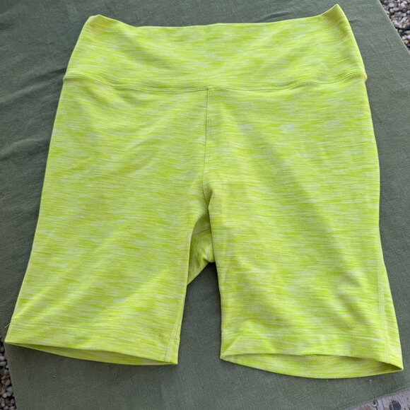 Outdoor Voices Flow 7" Shorts - Picture 1 of 4